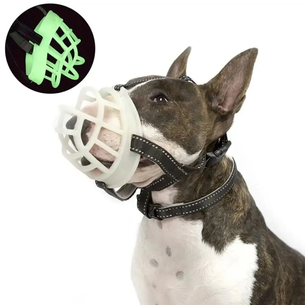 Breathable Adjustable Reflective Pet Mouth Cover Muzzle for Aggressive Dogs to Stop Biting